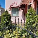 Къща За Гости Хриси Guest house Velingrad