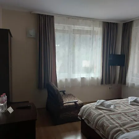 Къща За Гости Хриси * Velingrad