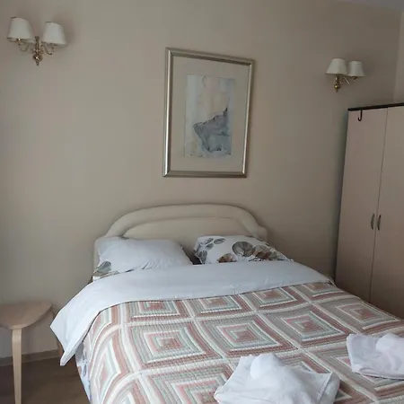 Къща За Гости Хриси 3*