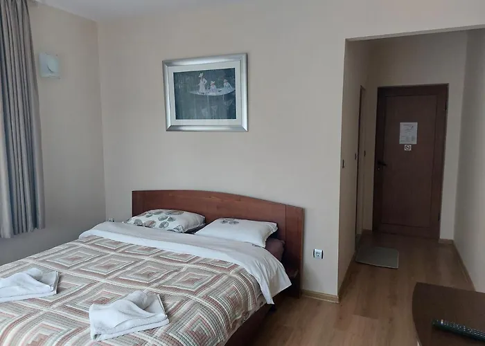 Guest house Къща За Гости Хриси