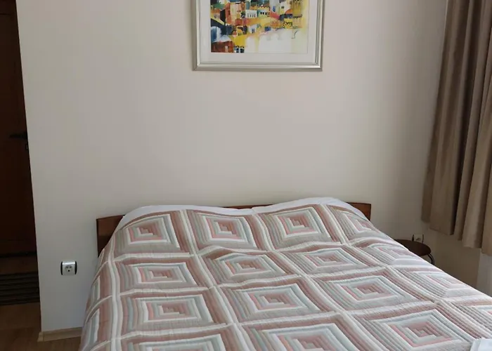 Guest house Къща За Гости Хриси